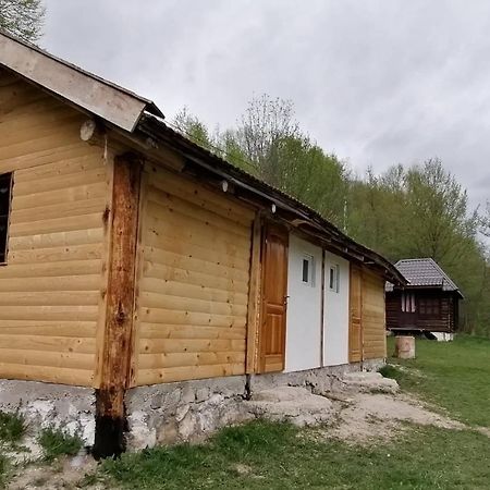 ホテル Etno Kuce Miljevic Sipovo エクステリア 写真