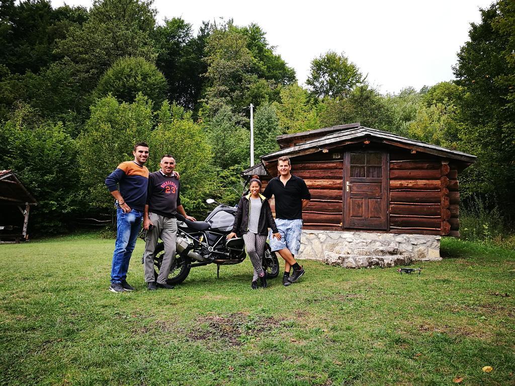 ホテル Etno Kuce Miljevic Sipovo エクステリア 写真